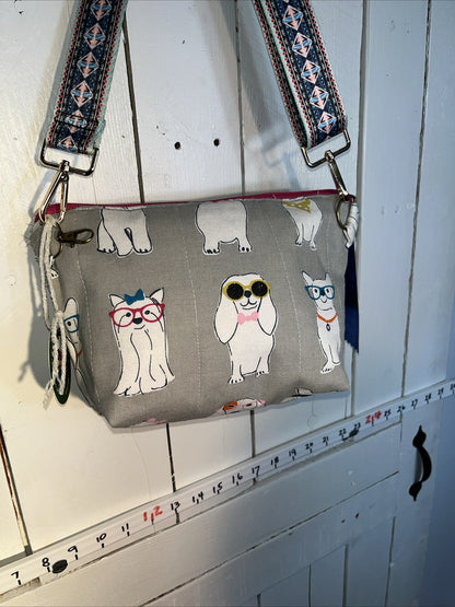 Dogs With Glasses Handbag Cross Body Gray 0057/0054